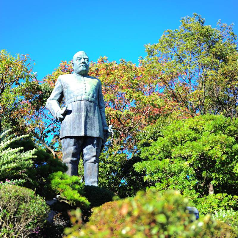 Saigo Takamori statue