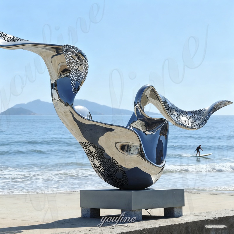 metal splash sculpture