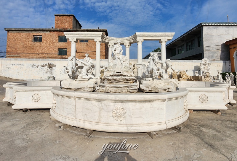 marble di trevi fountain