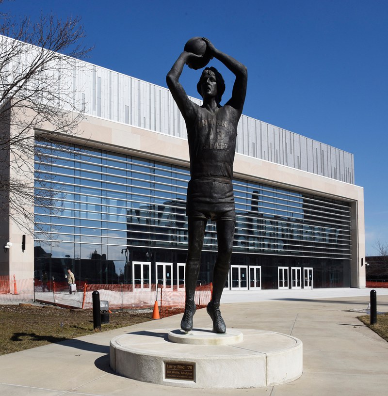 Larry Bird statue
