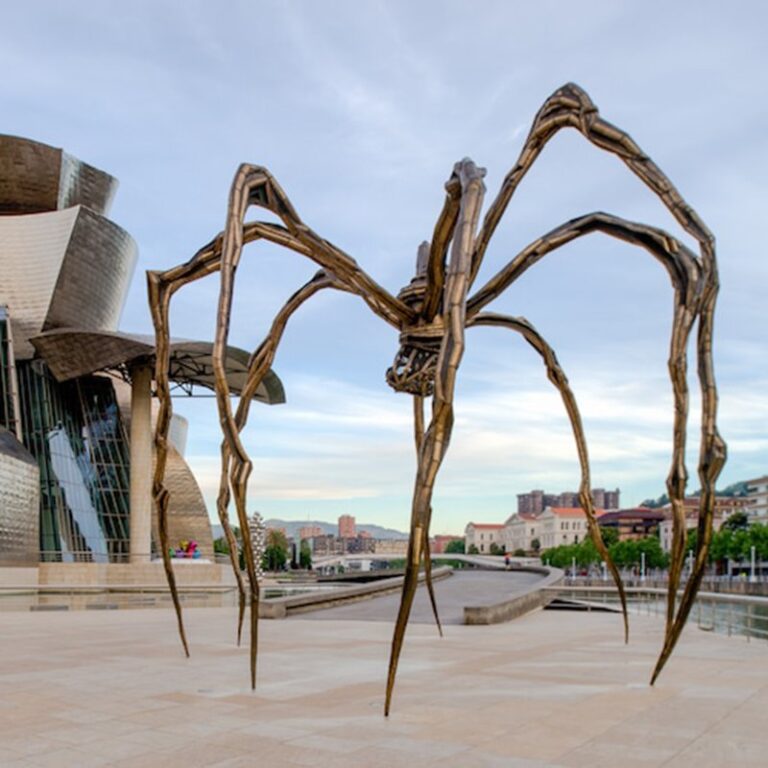 Maman sculpture