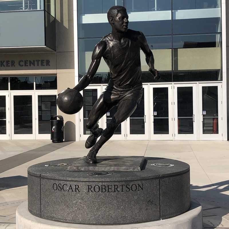 Oscar Robertson statue