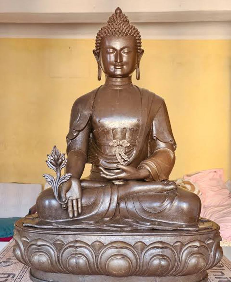 Medicine Buddha statue