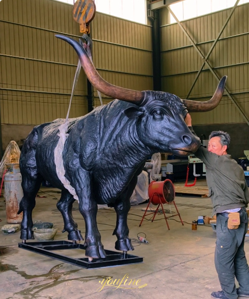 finished longhorn sculpture