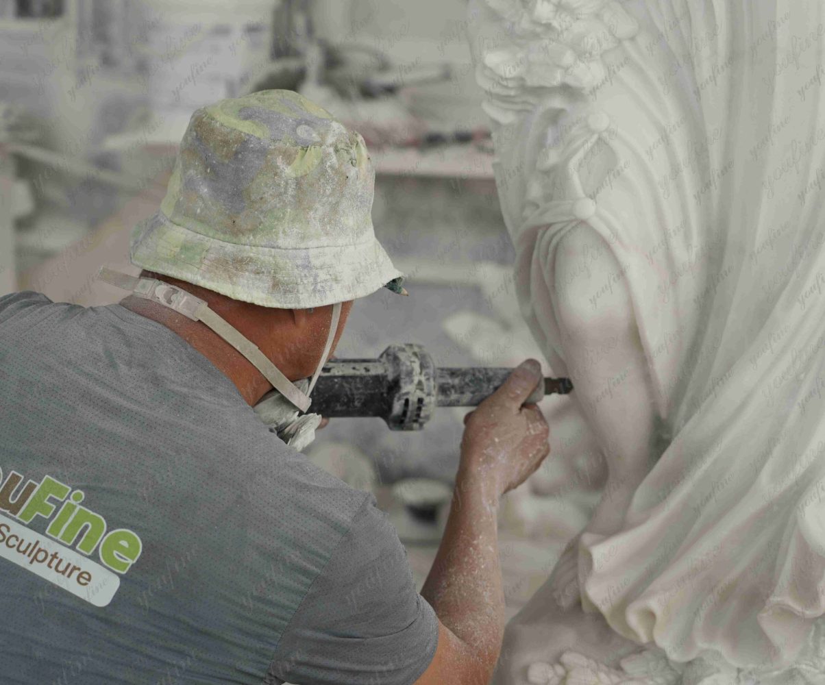 marble carving artist (2)